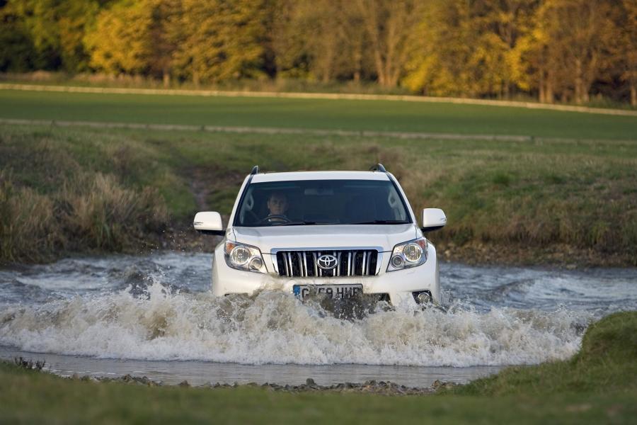  Toyota Land Cruiser Prado 150 5-Door 2009 года  (фото 28 из 41)